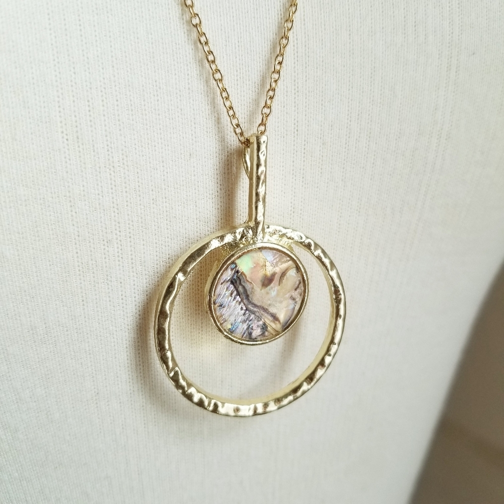 Gold Toned Abalone Pendant Necklace
